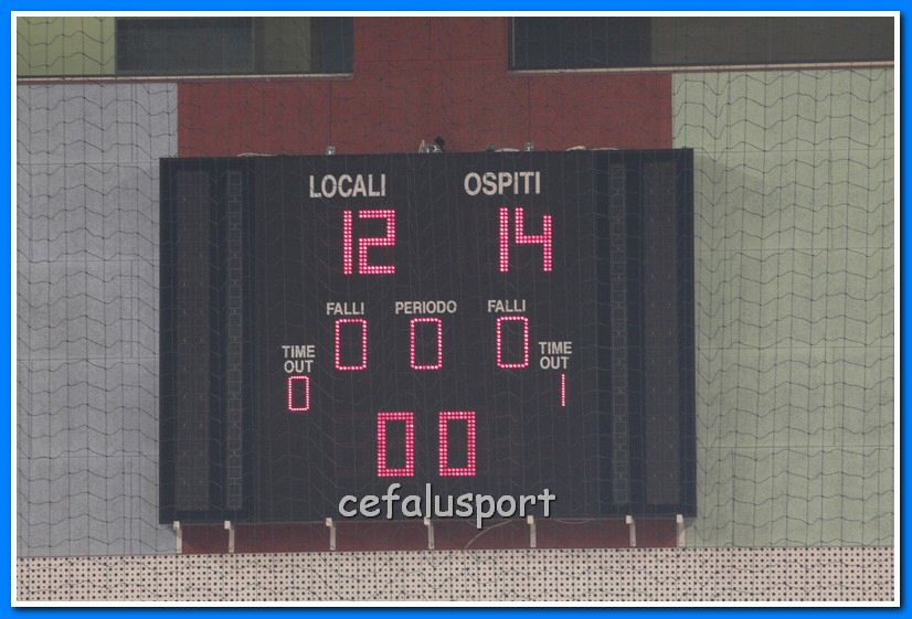 121110 sport2 440_tn.jpg
